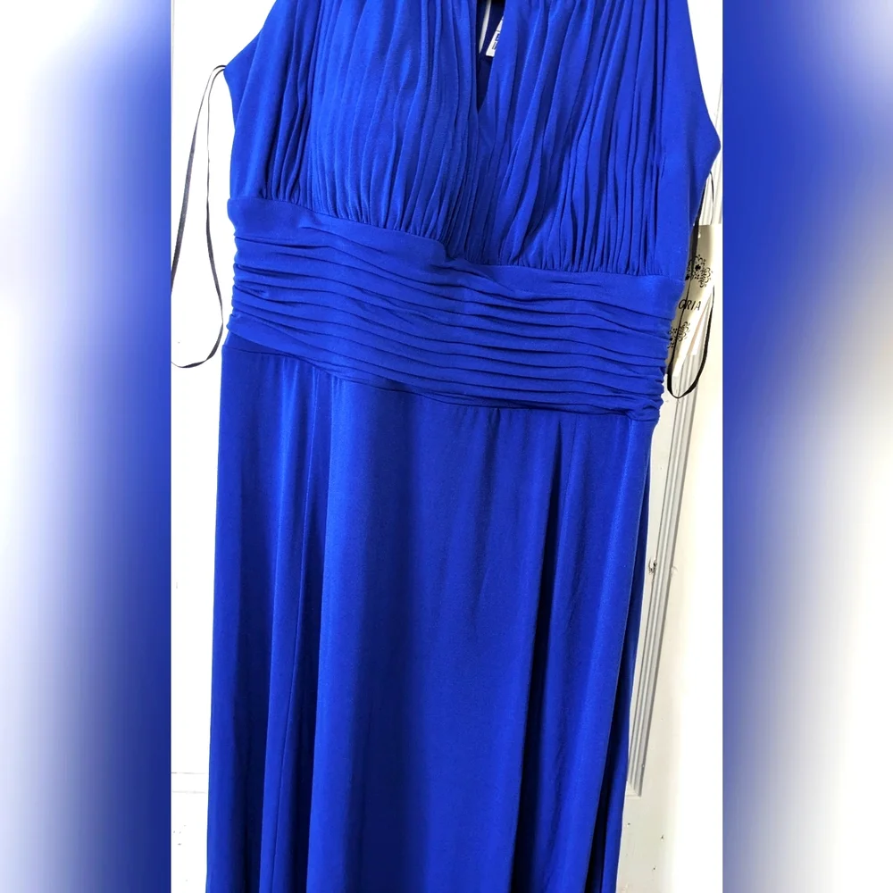 Sangria Missy Women's Long Maxi Gown - Picture 3 of 10